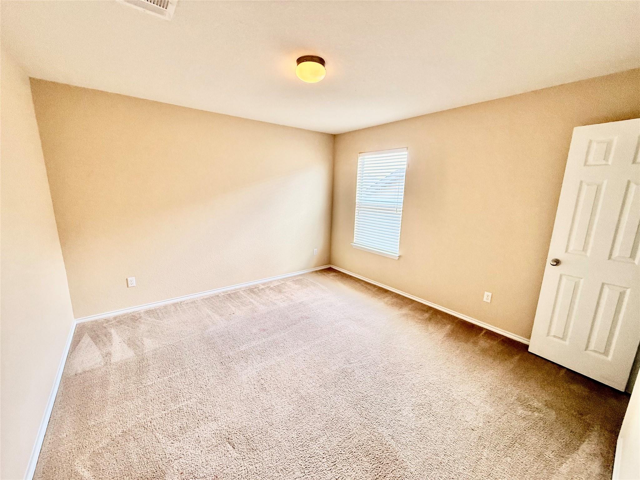 1223 Daffodil Dr Property Photo 25