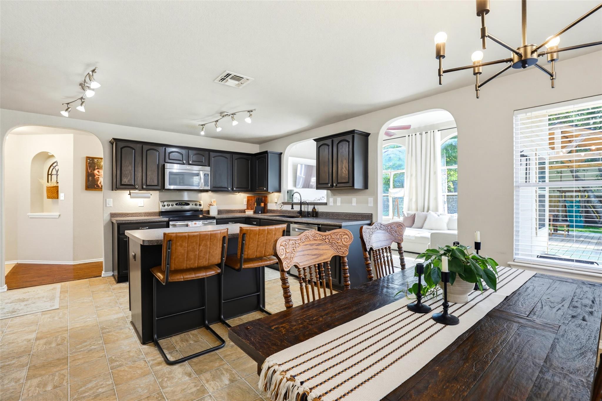 518 Bandera Cir Cir Property Photo 15