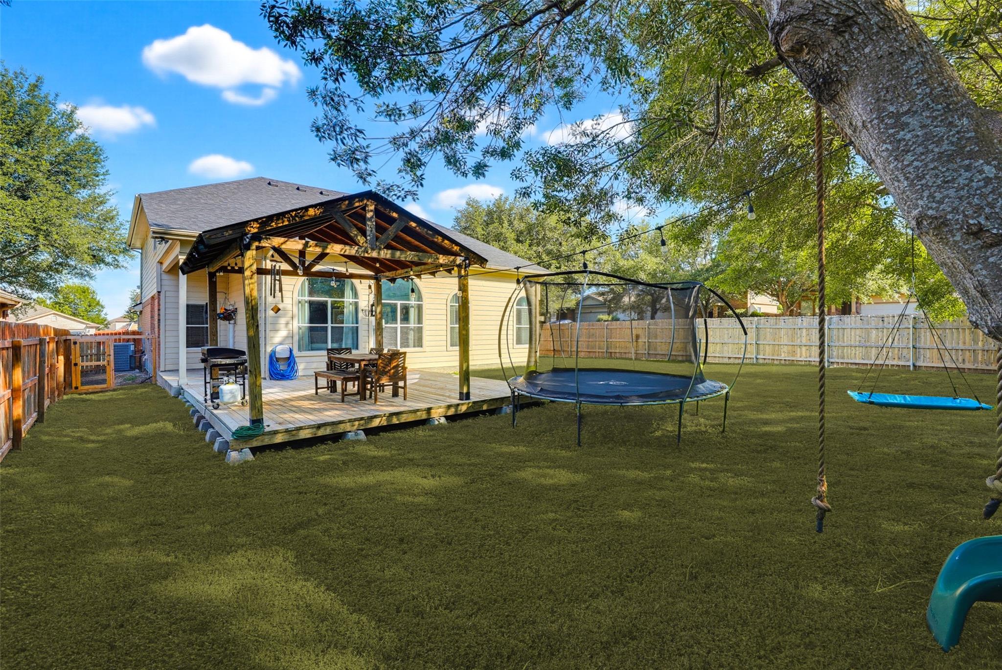 518 Bandera Cir Cir Property Photo 37