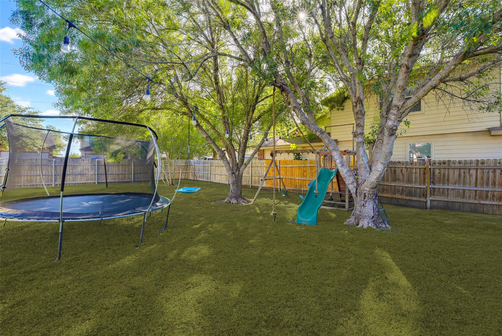 518 Bandera Cir Cir Property Photo 38