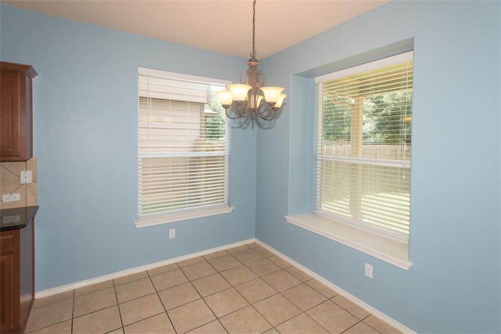 1521 Huckleberry Ln Property Photo 9