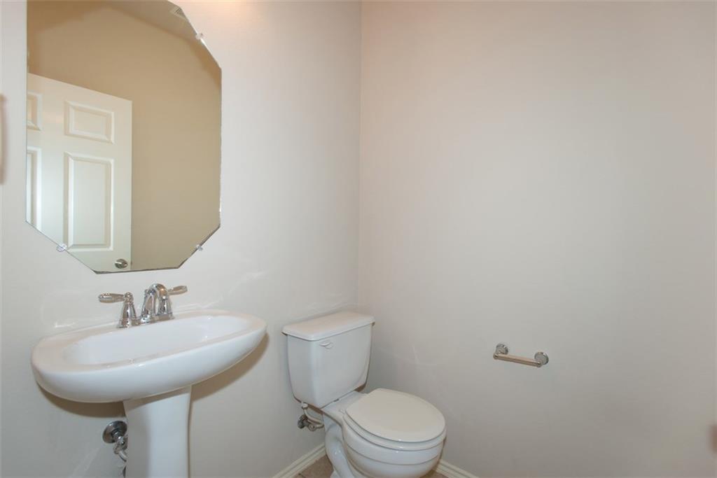 1521 Huckleberry Ln Property Photo 11