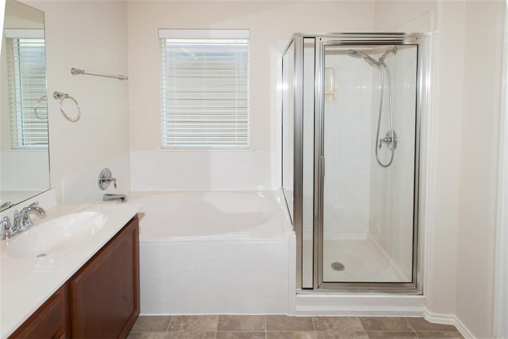 1521 Huckleberry Ln Property Photo 14
