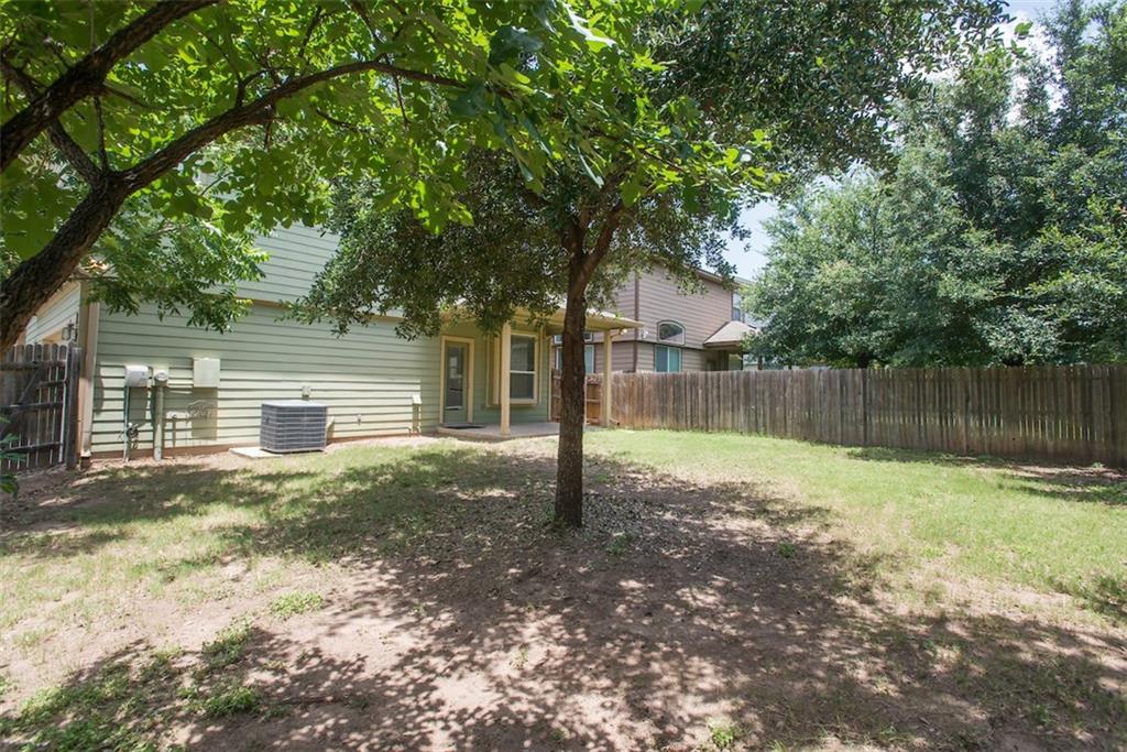 1521 Huckleberry Ln Property Photo 20