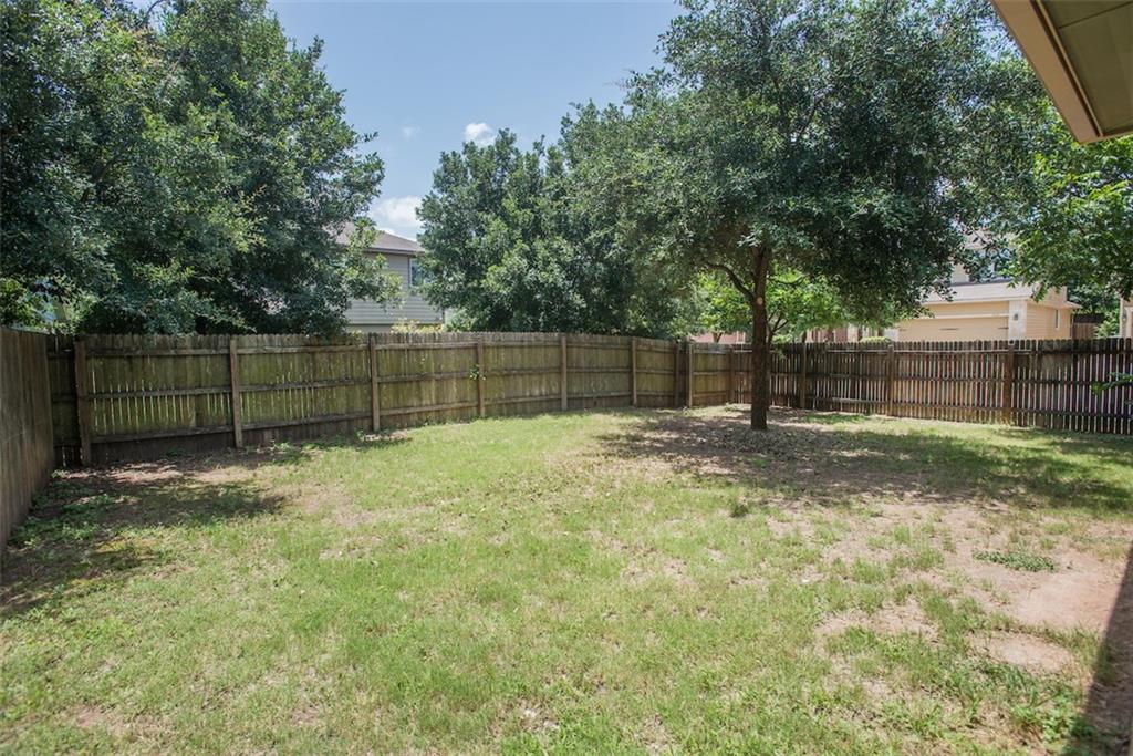 1521 Huckleberry Ln Property Photo 21