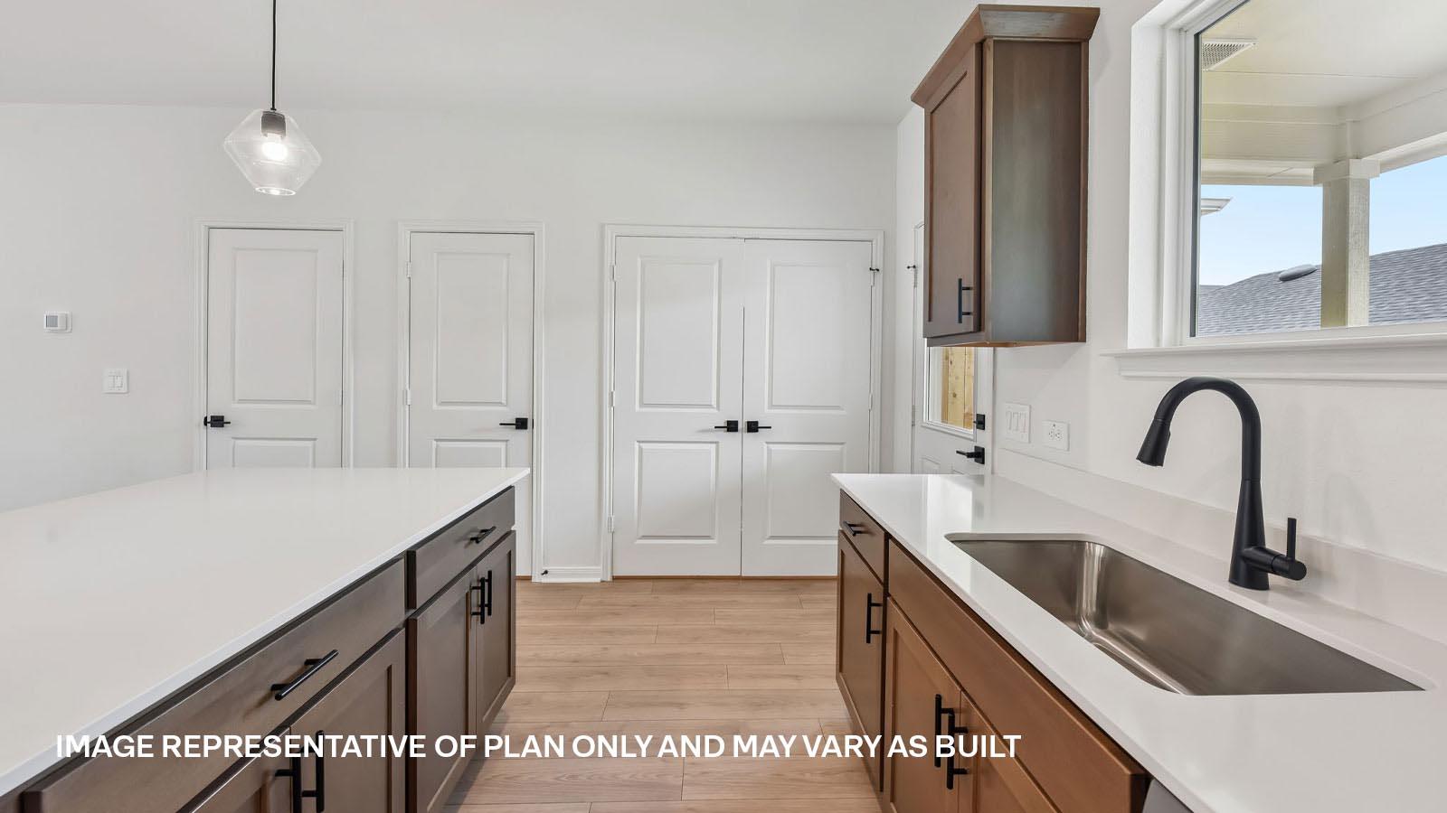 2724 Caleb Asher Loop Property Photo 16