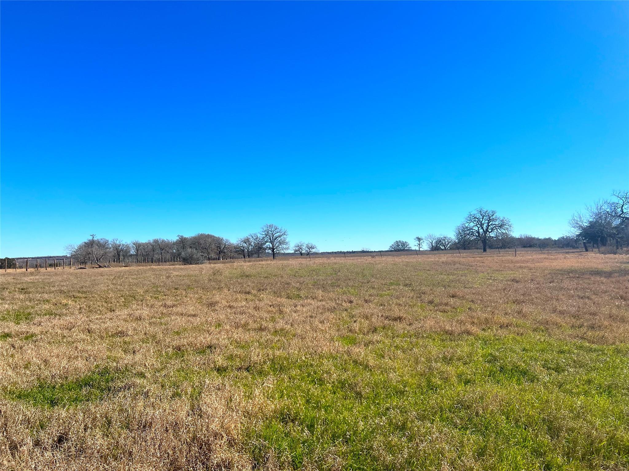 5615 Tenney Creek Rd Property Photo 2