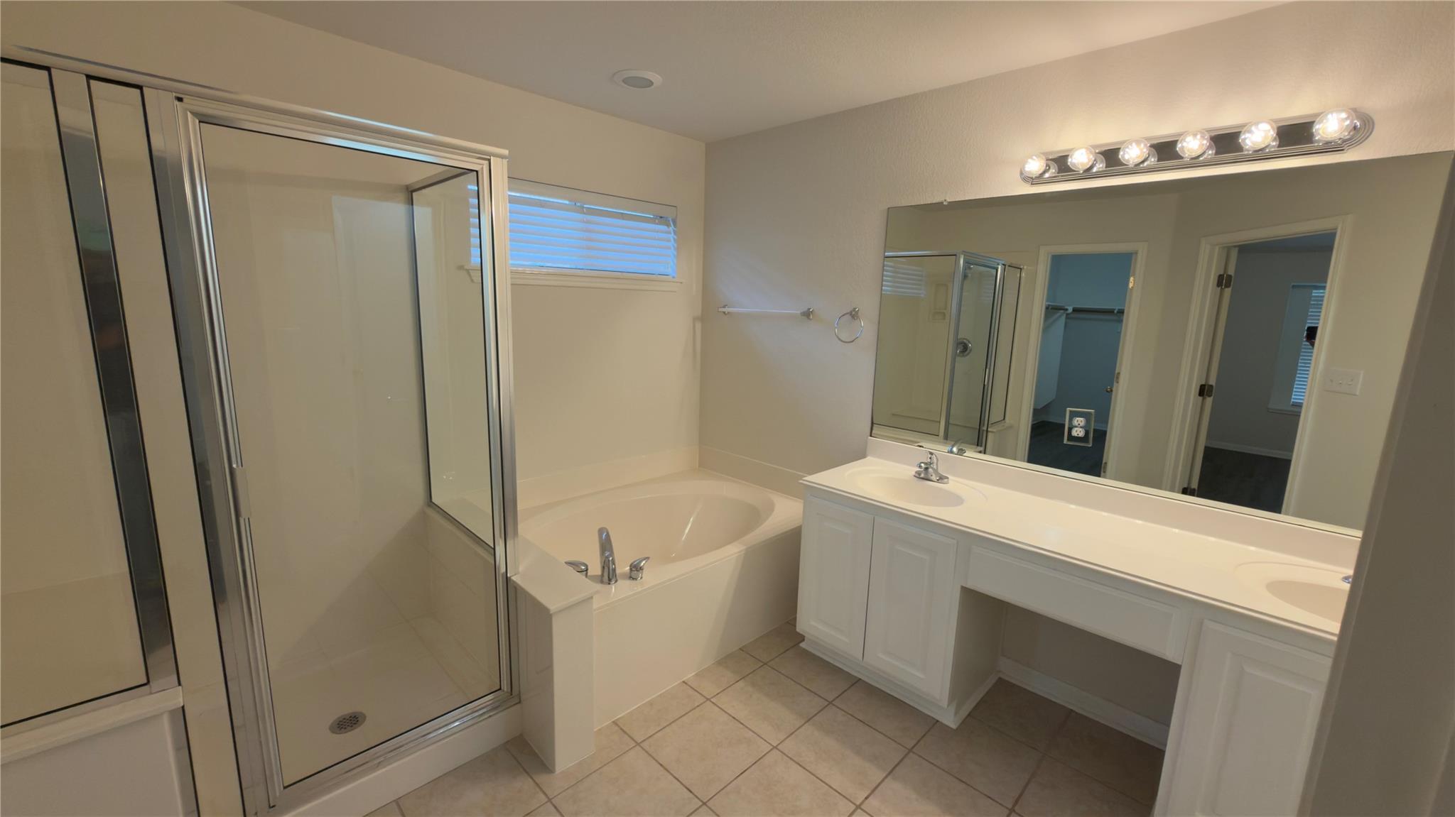 9628 Morgan Creek Dr Property Photo 10