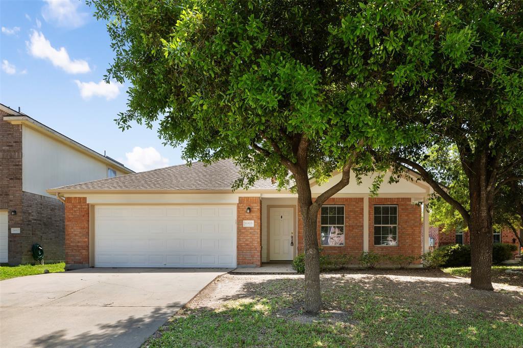 18513 Silent Water Way Property Photo 1