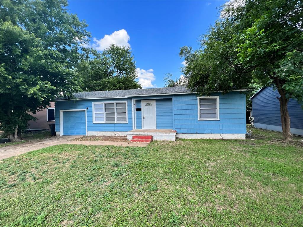 4827693 Property Photo 1