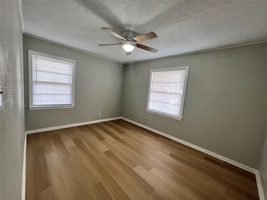 4827693 Property Photo 2