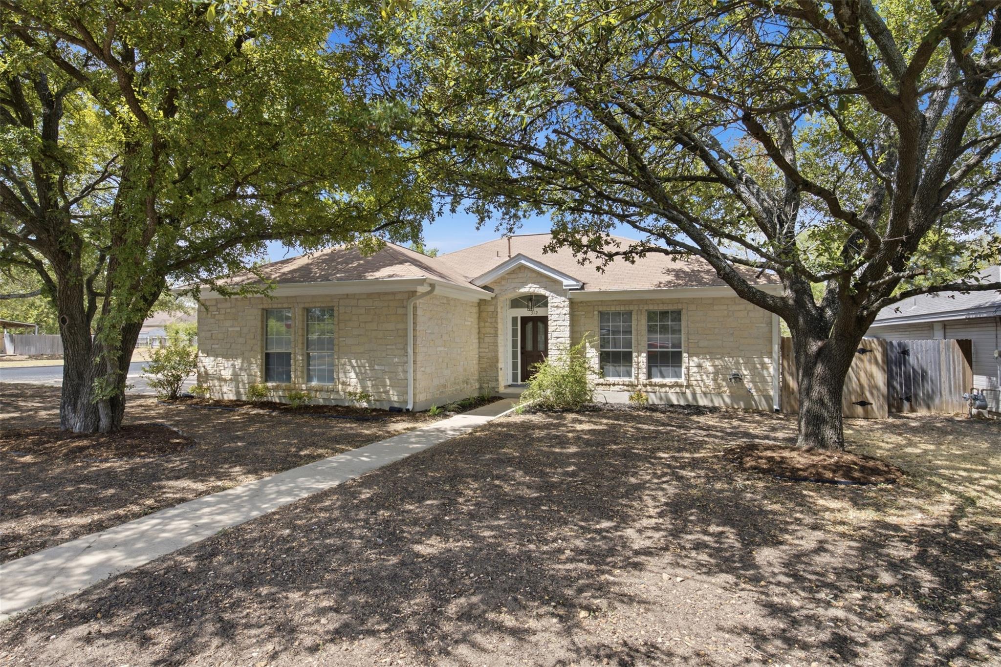 312 Debora Dr Property Photo 2