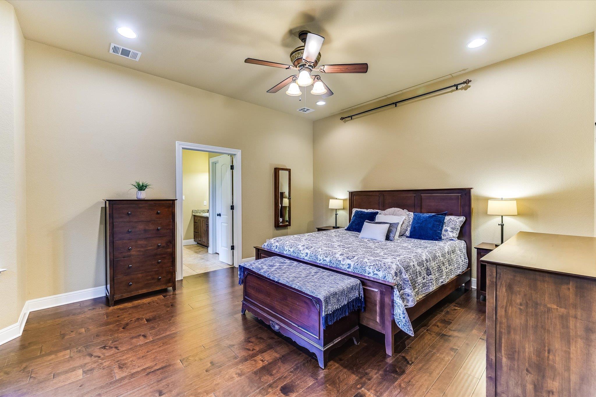 344 Tahitian Dr Property Photo 12