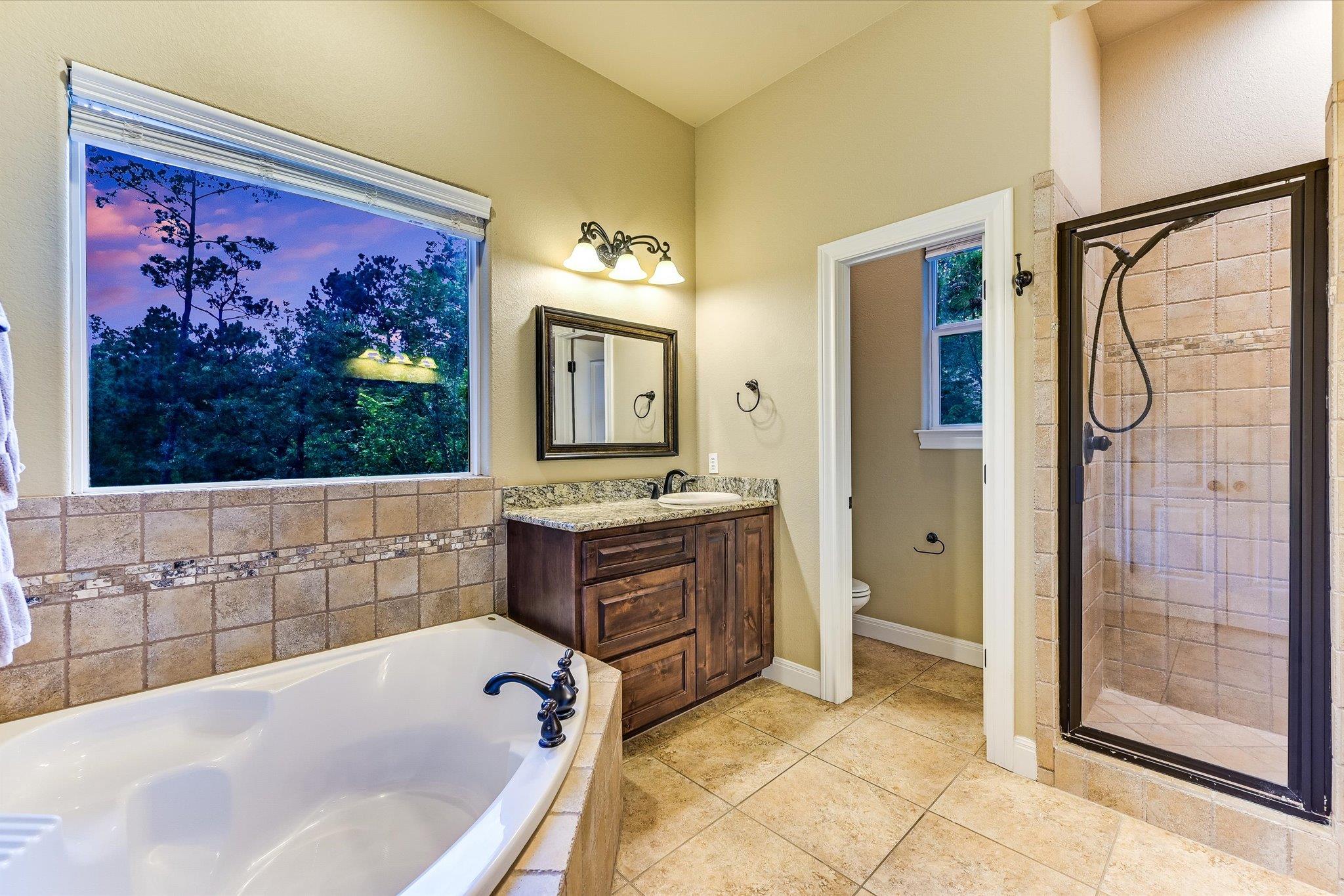 344 Tahitian Dr Property Photo 14