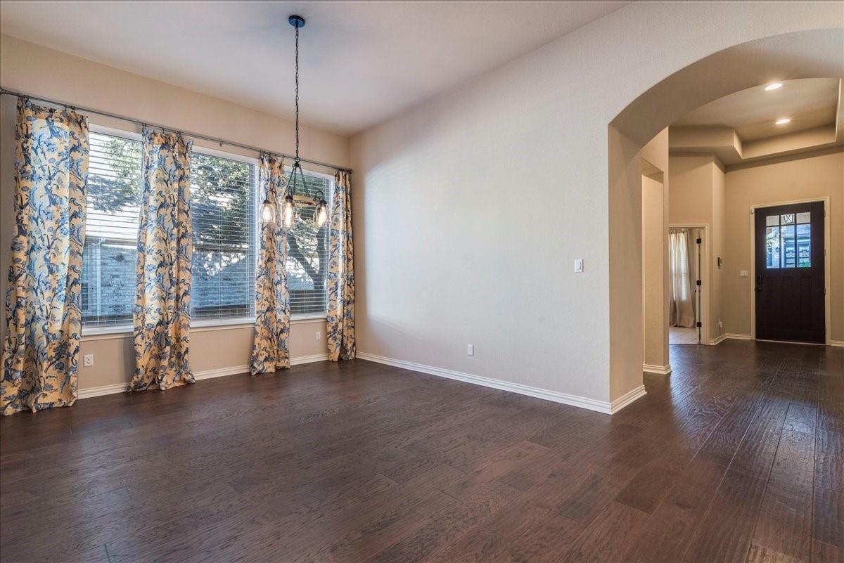 601 Painted Creek Way Property Photo 13