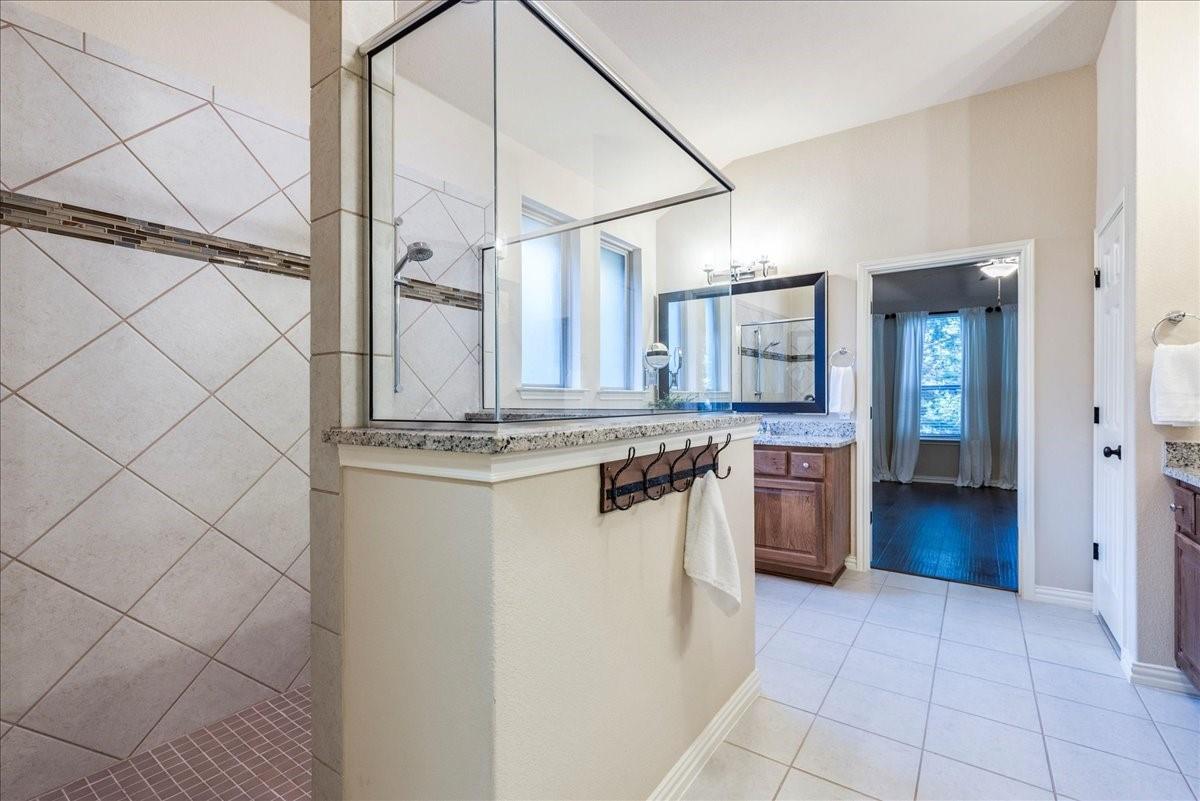 601 Painted Creek Way Property Photo 28