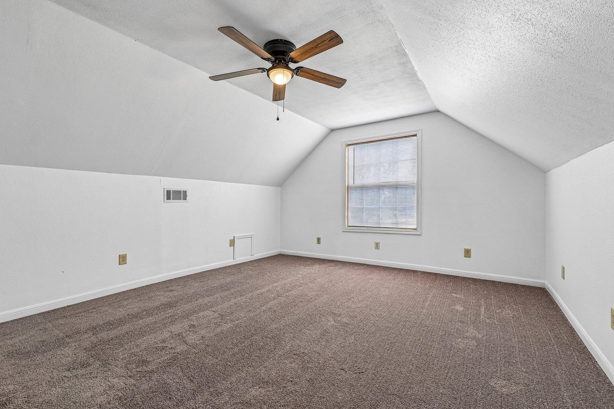 122 Dodd Preston Rd Property Photo 25