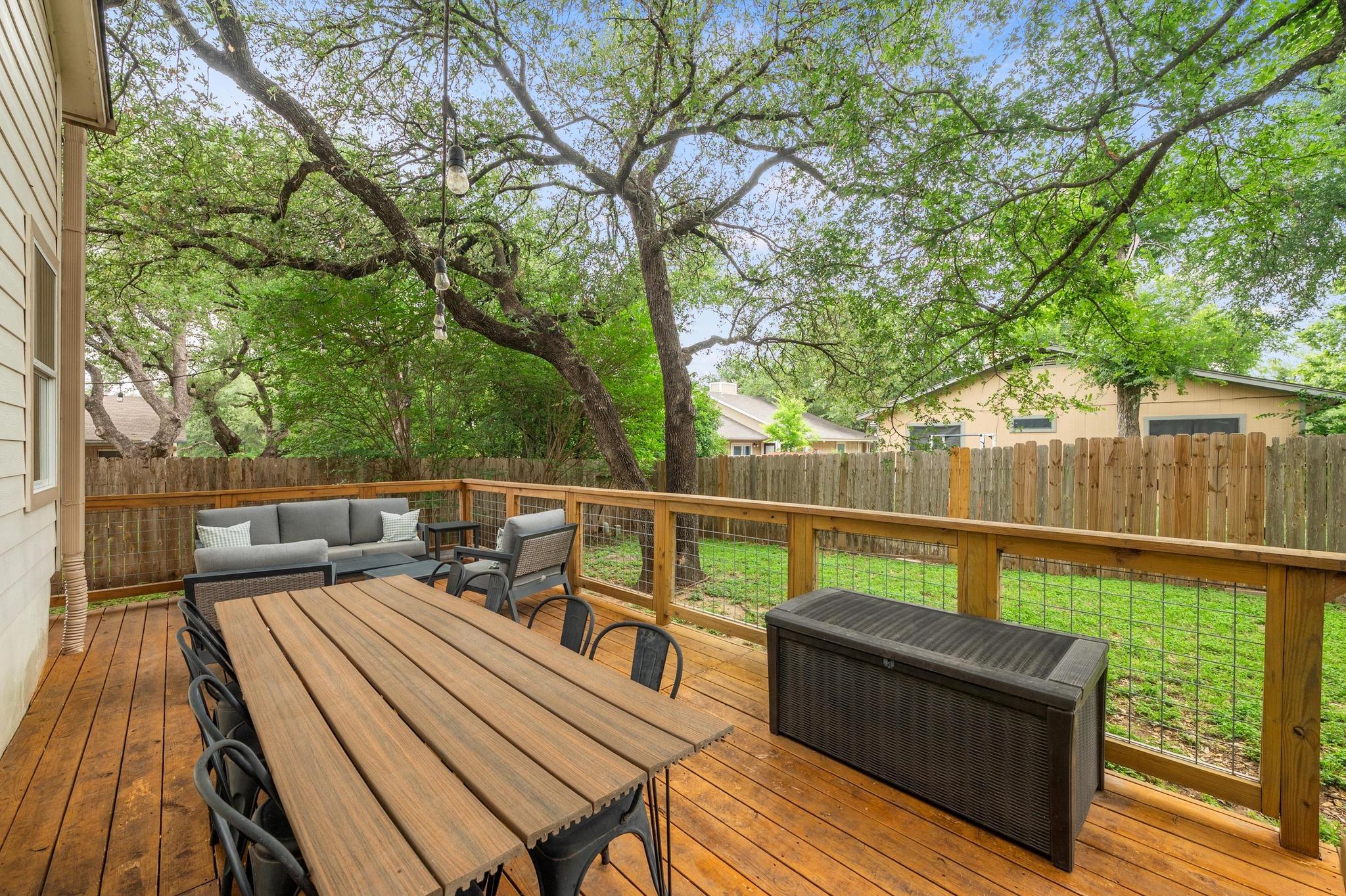 12721 Heinemann Dr Property Photo 23