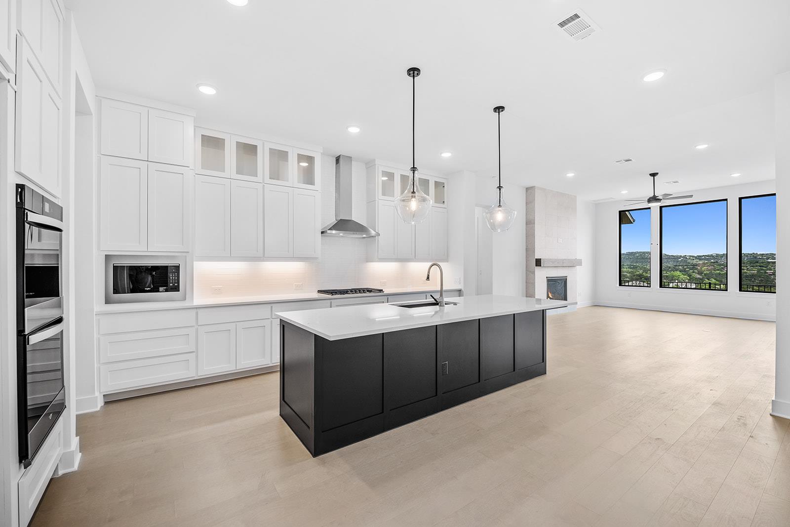 19004 Ascending Trl Property Photo 4