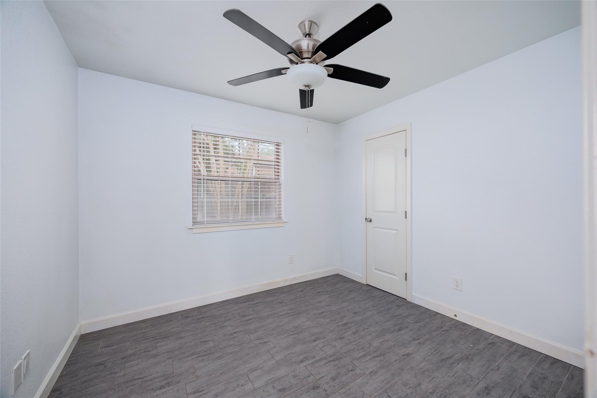 802 Prince Valiant Dr Property Photo 18
