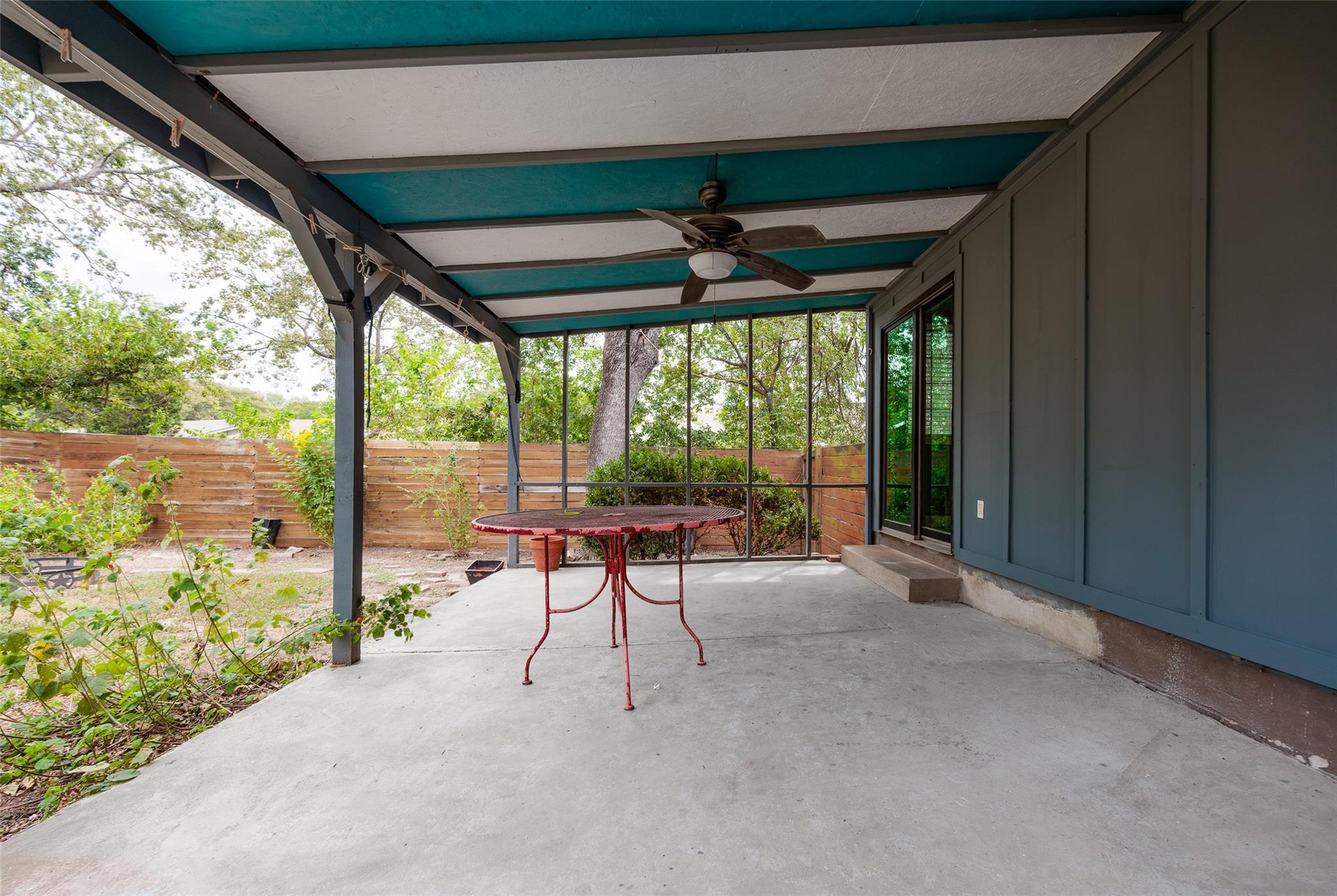 802 Prince Valiant Dr Property Photo 23