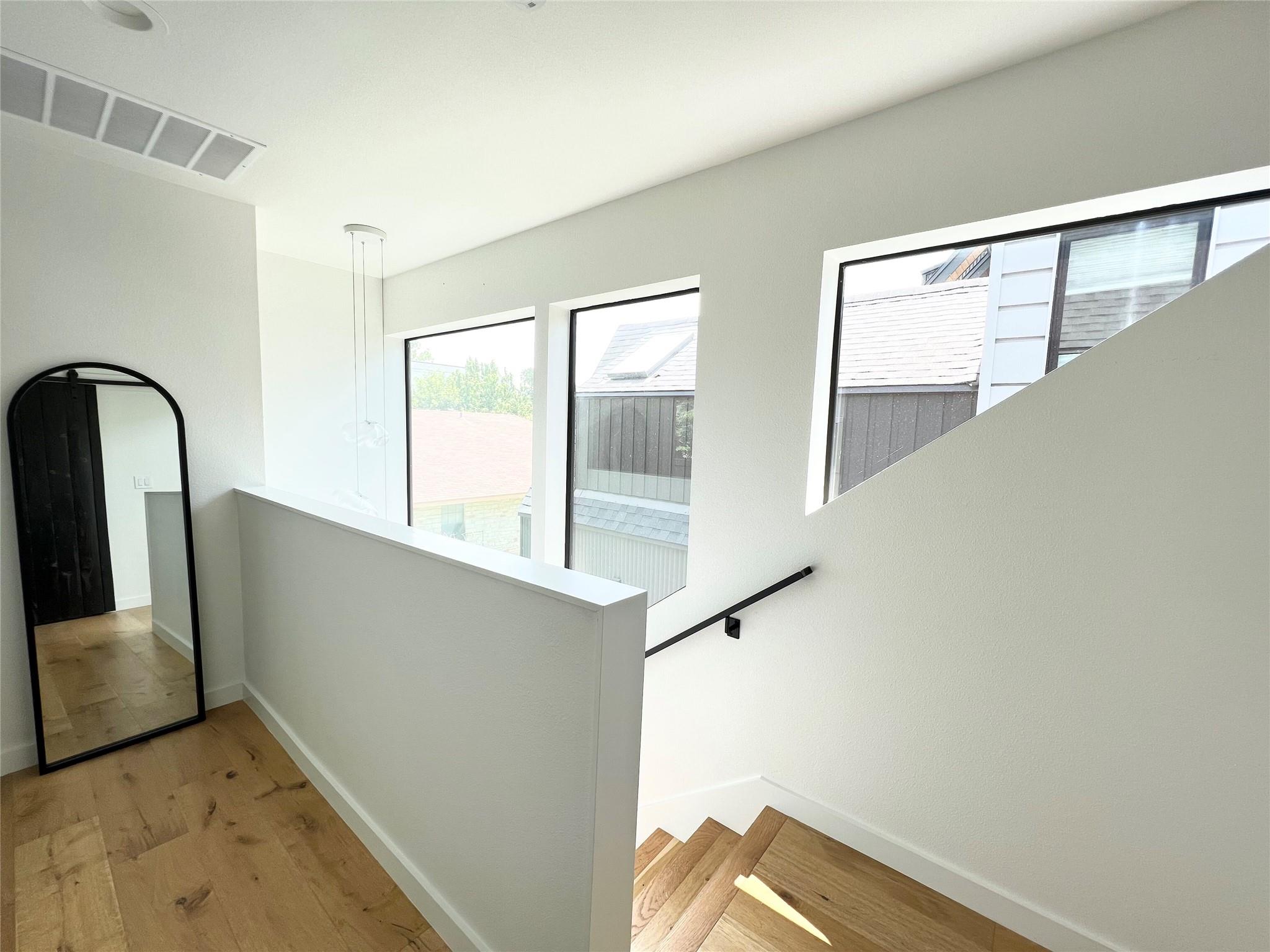 1100 Brass St 2 Property Photo 13