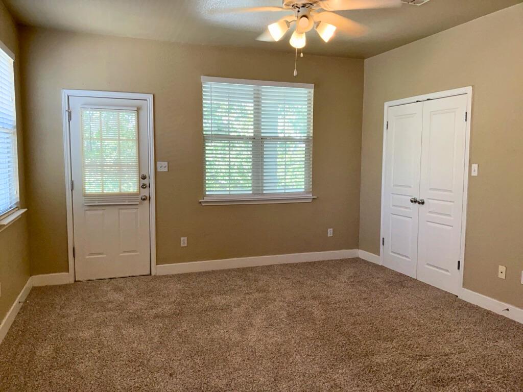 5982 Fergus Dr Property Photo 27
