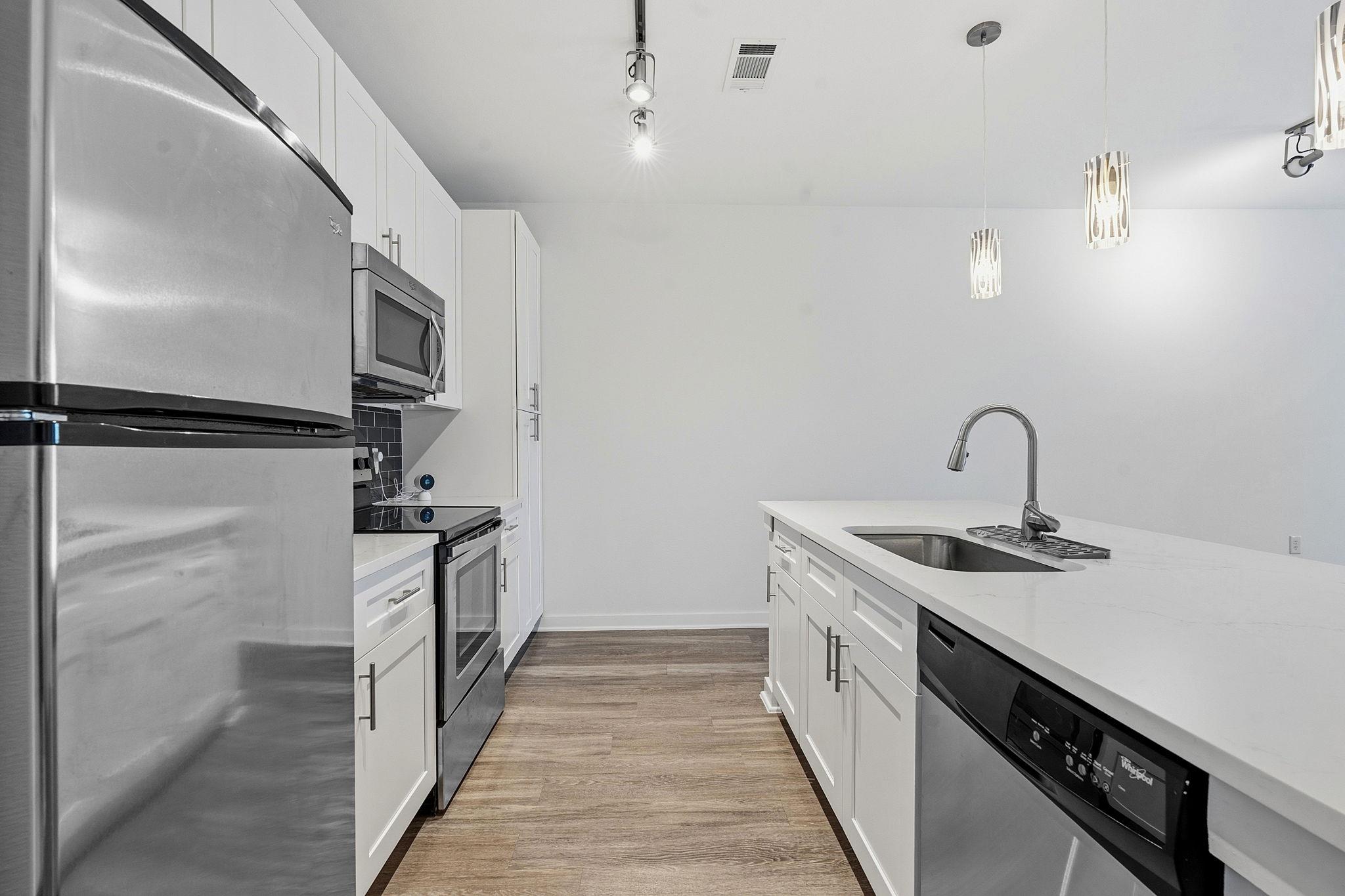 1900 Barton Springs Rd #4016 Property Photo 8