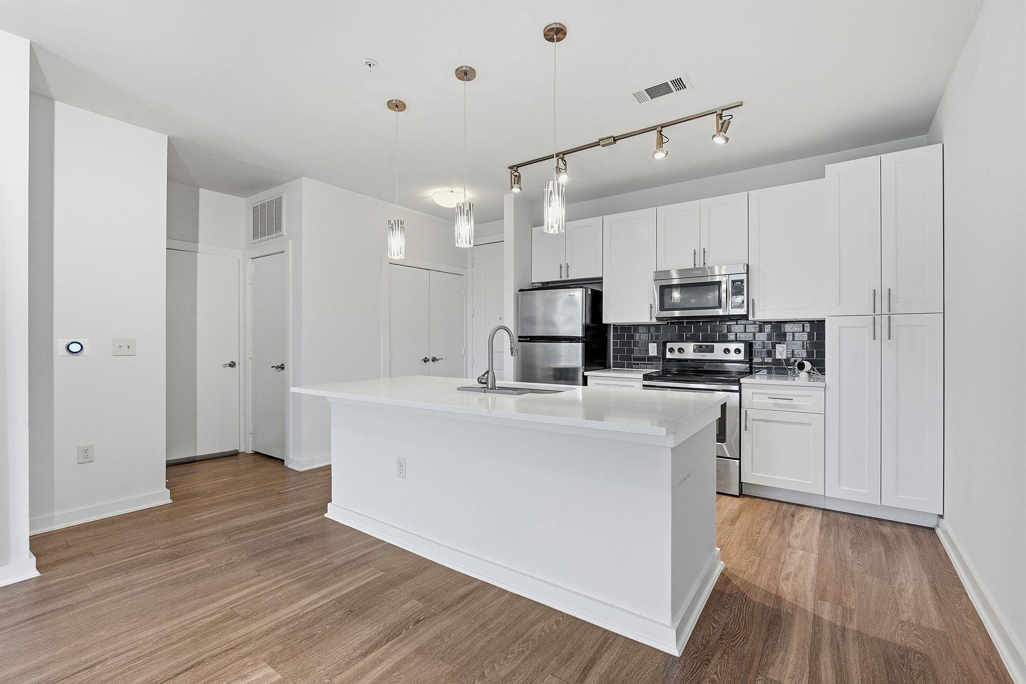 1900 Barton Springs Rd #4016 Property Photo 12
