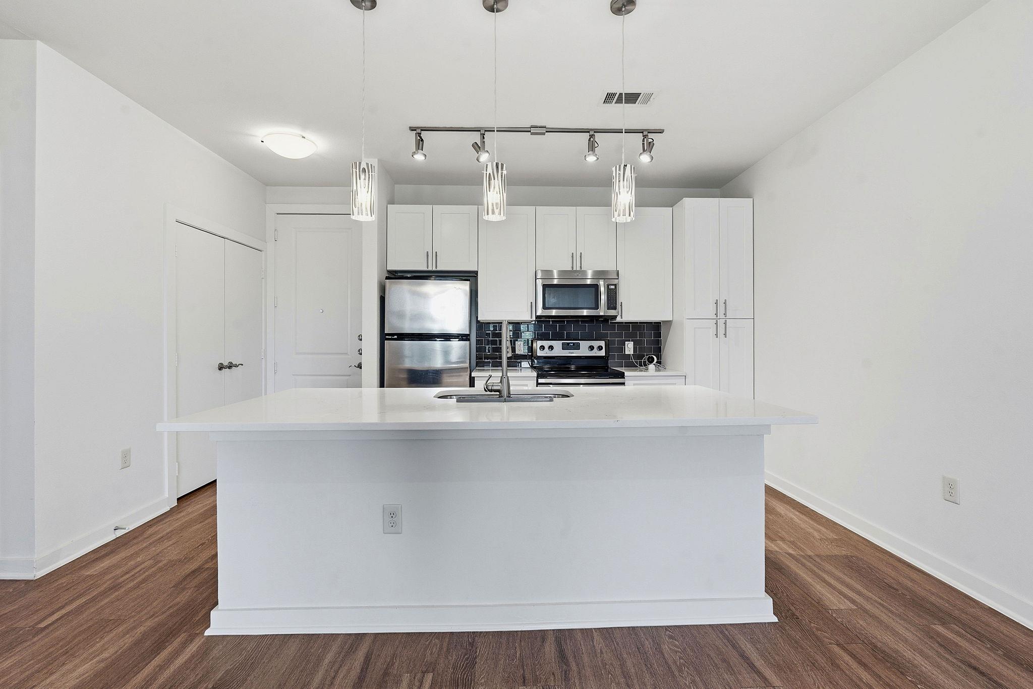 1900 Barton Springs Rd #4016 Property Photo 13