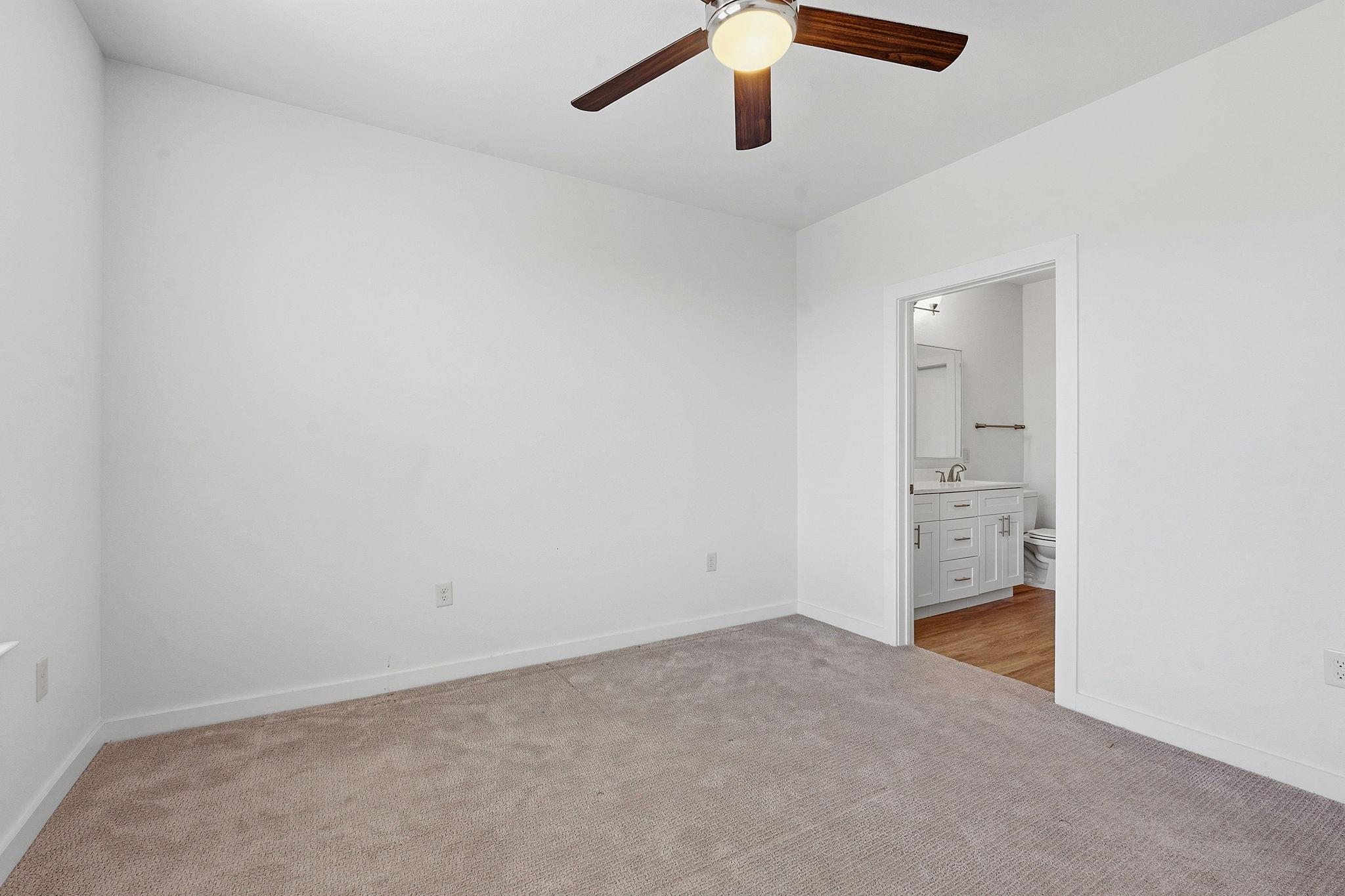 1900 Barton Springs Rd #4016 Property Photo 19