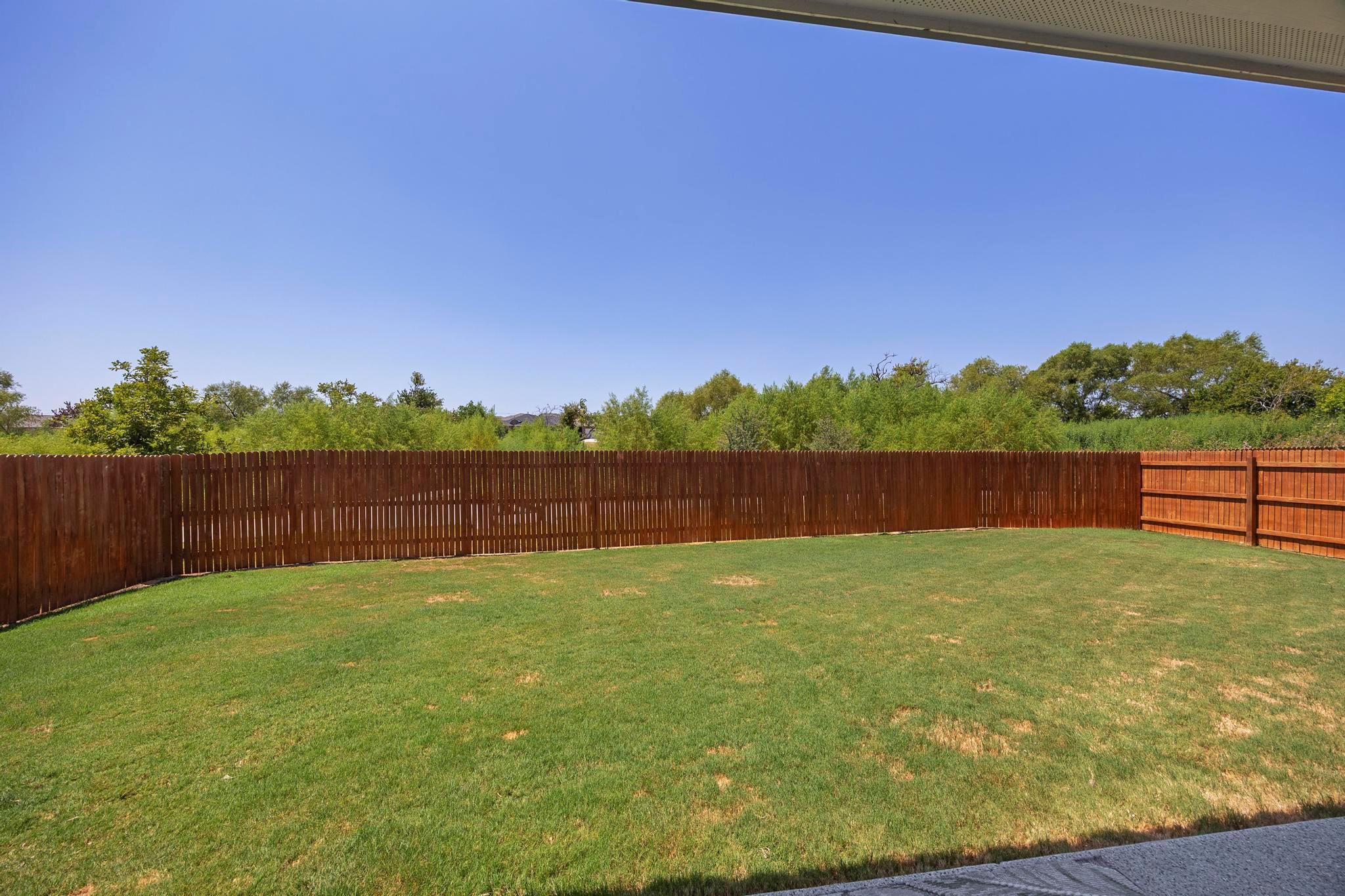 301 Brody Ln Property Photo 17
