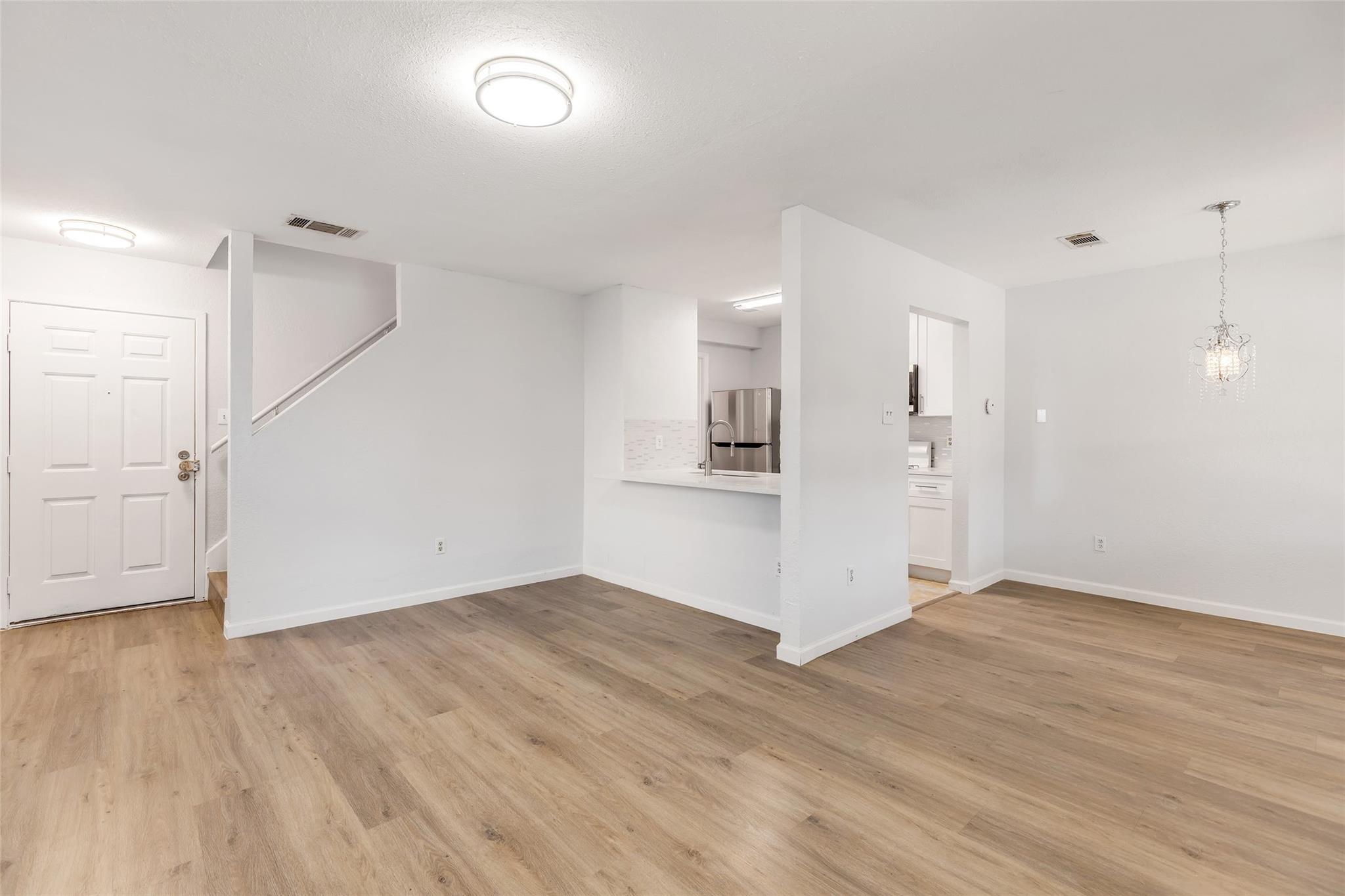 9611 Bear Paw Trl #a Property Photo 2