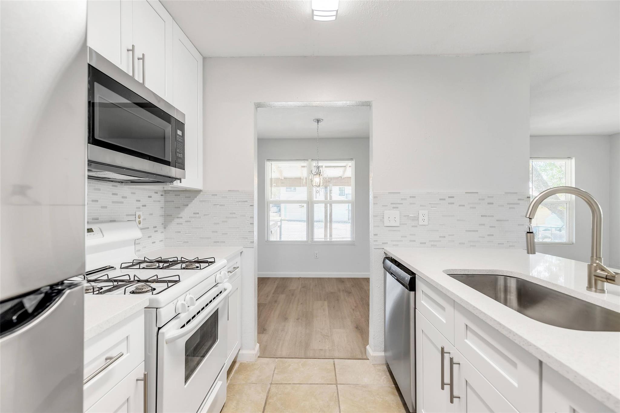 9611 Bear Paw Trl #a Property Photo 10