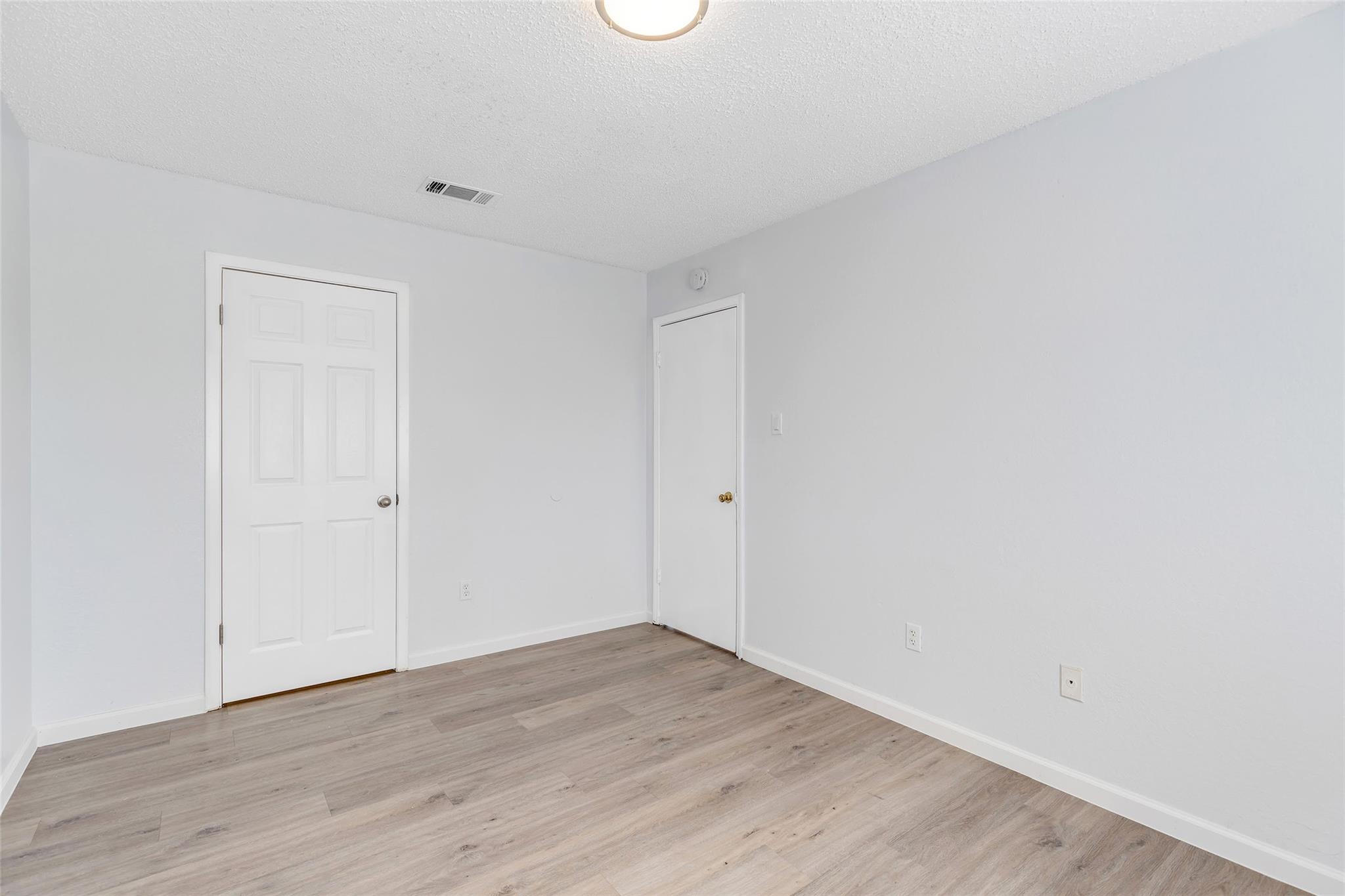 9611 Bear Paw Trl #a Property Photo 18