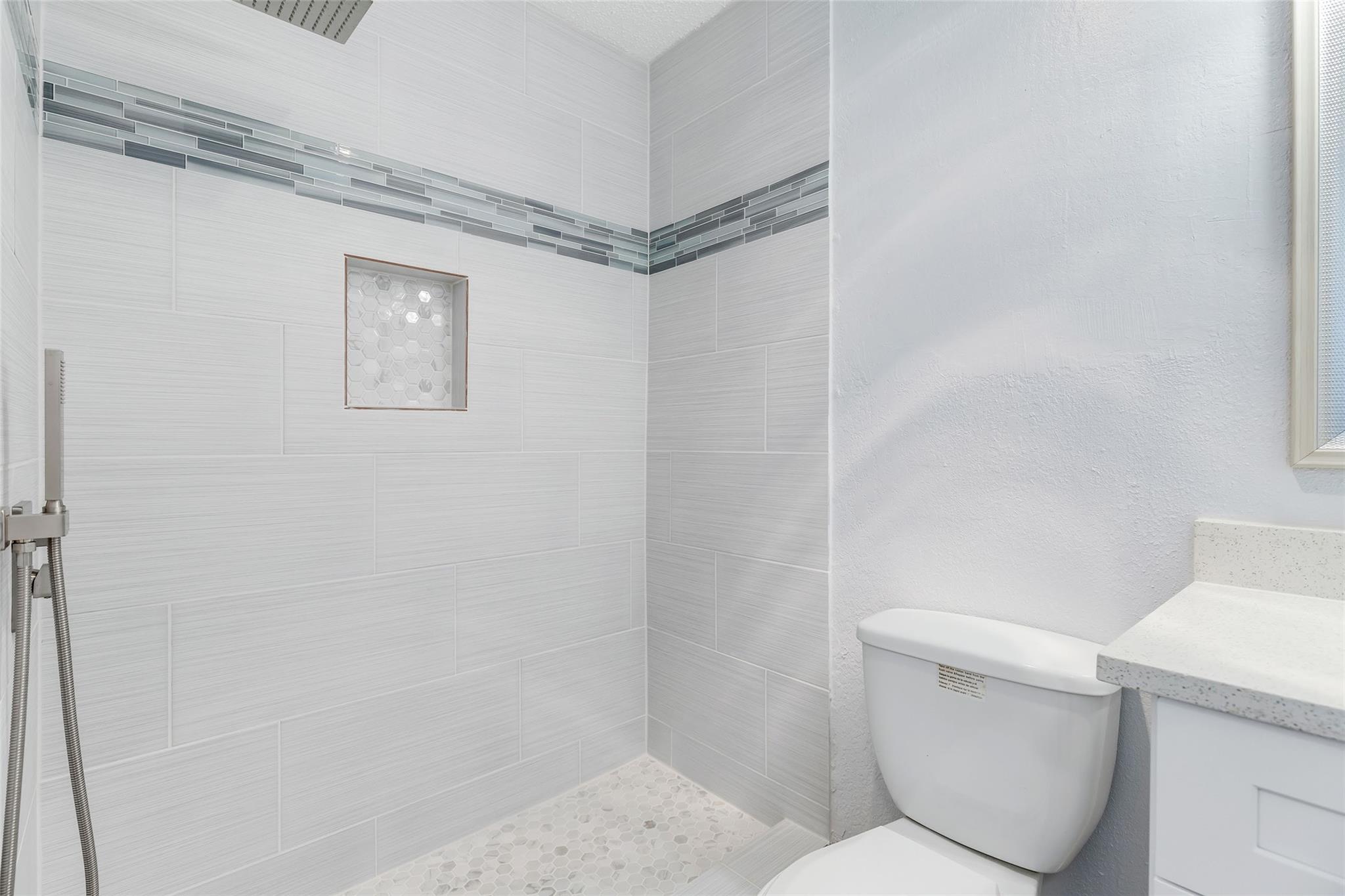 9611 Bear Paw Trl #a Property Photo 23