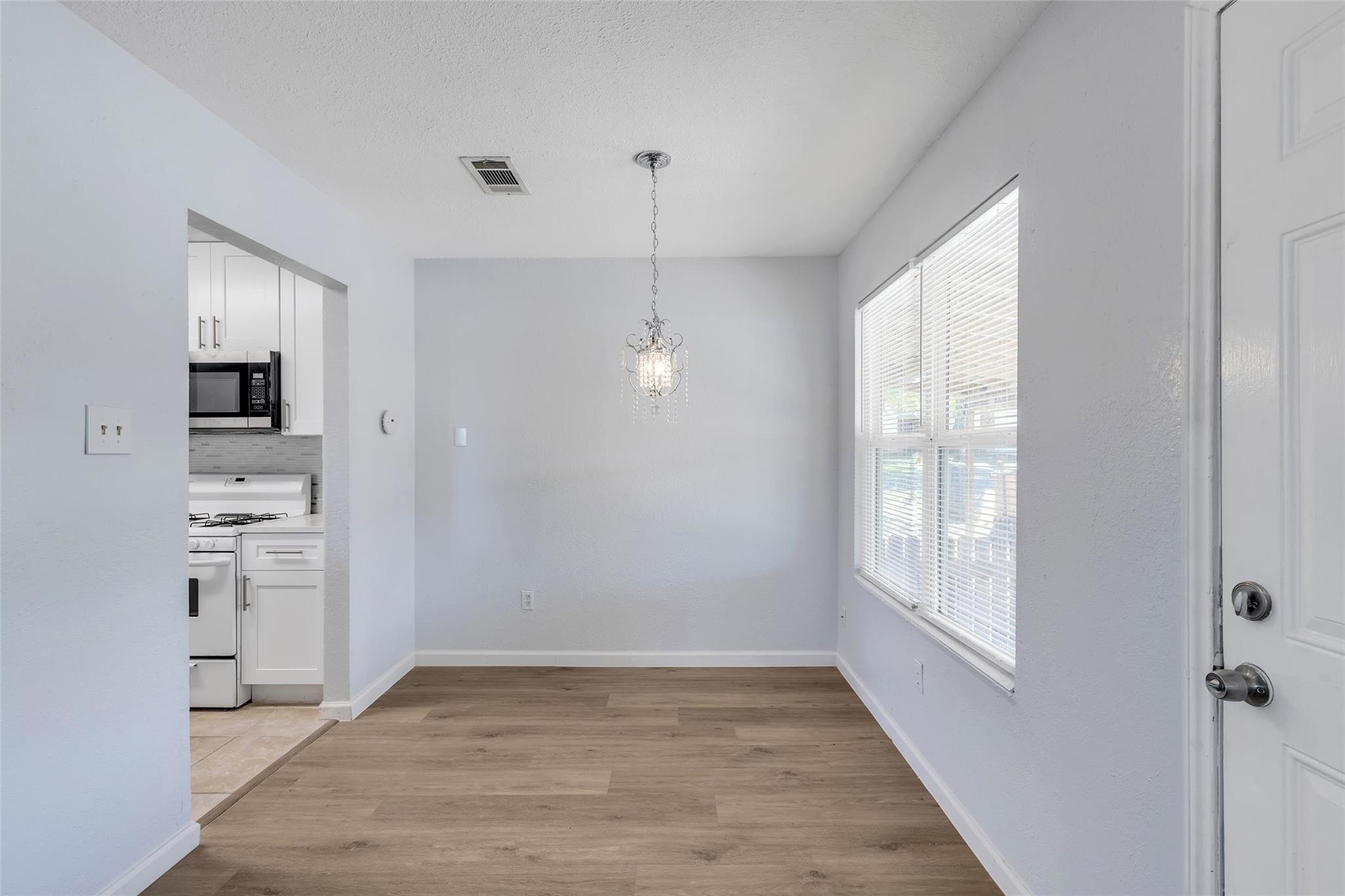 9611 Bear Paw Trl #a Property Photo 30