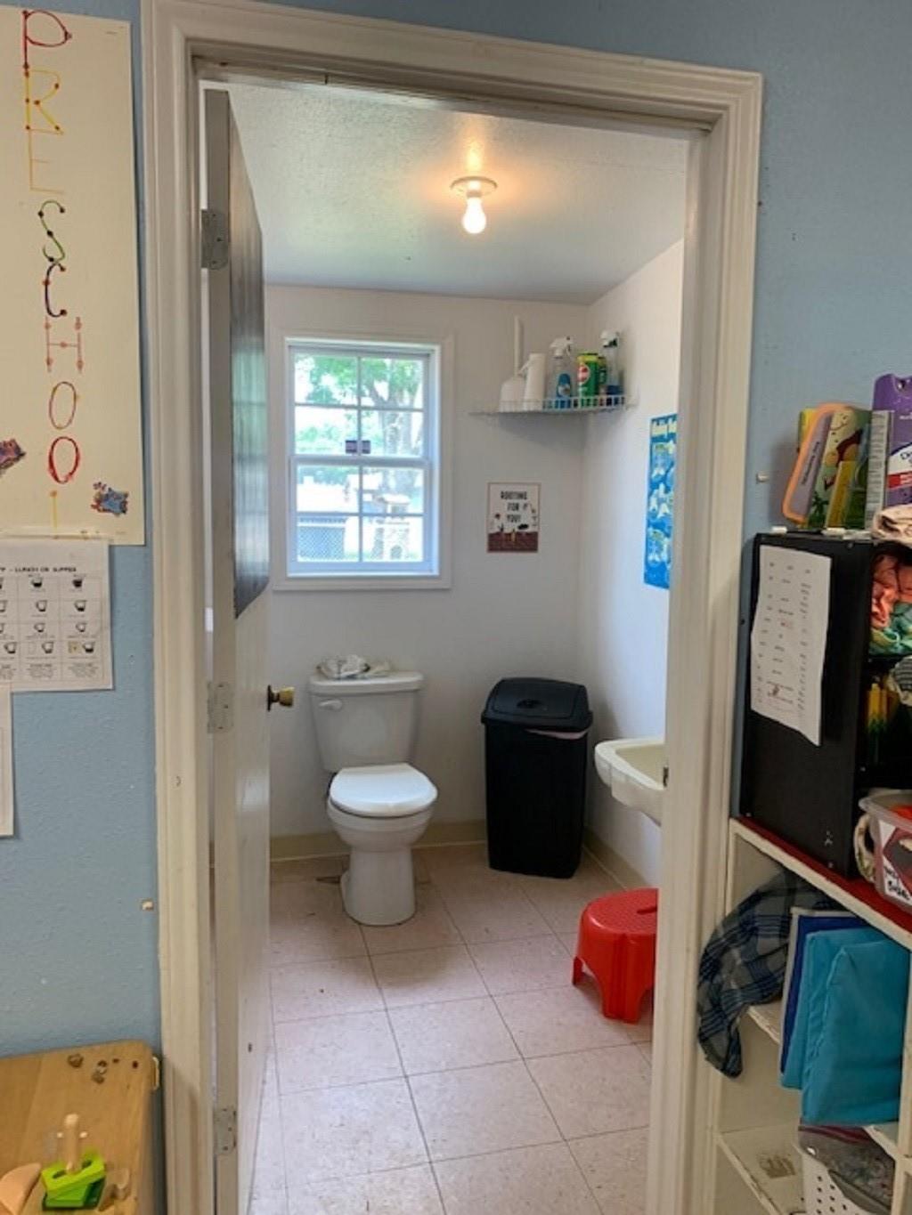 609 Hale St Property Photo 7
