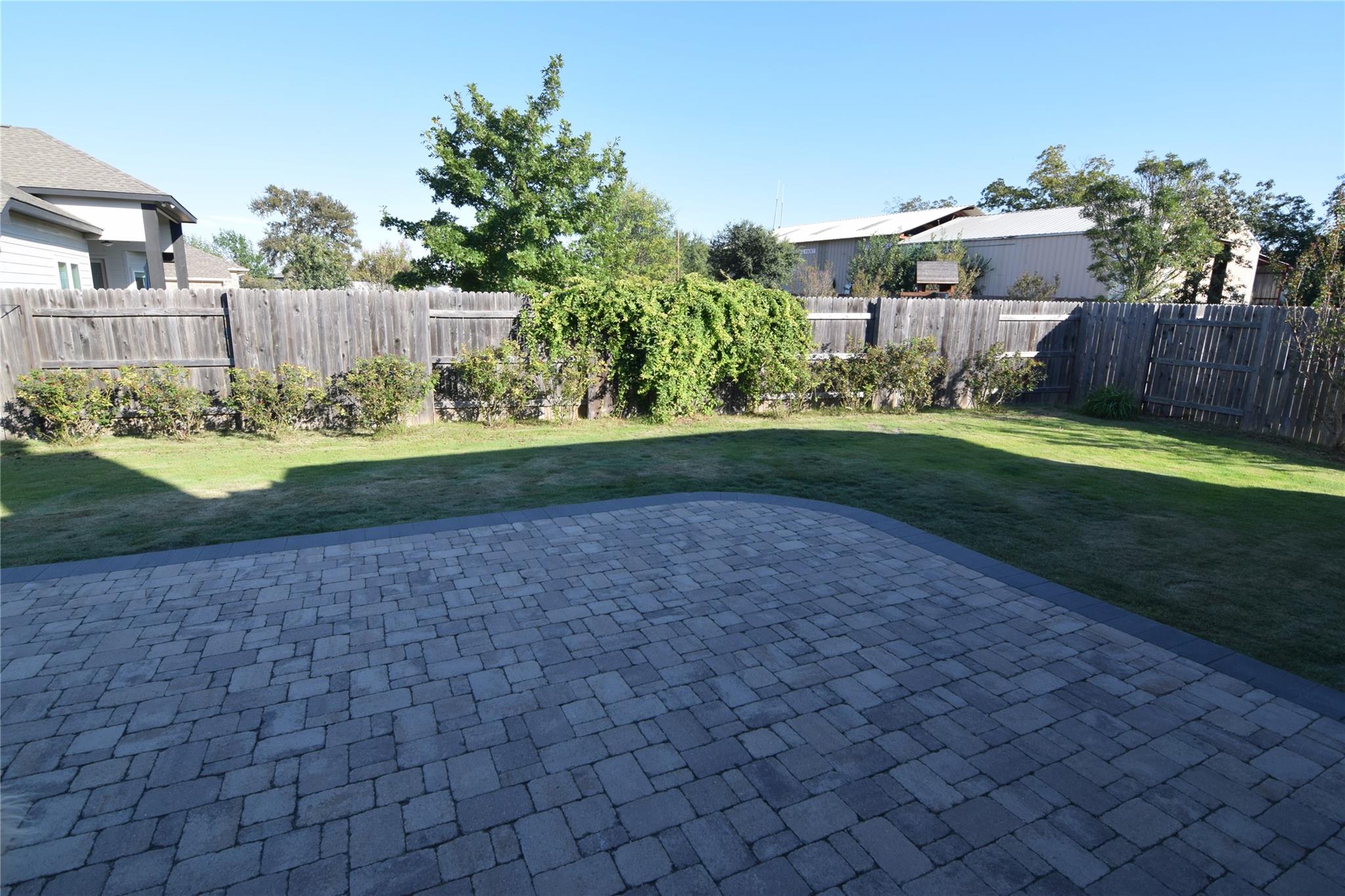 1060 Olympic Ln Property Photo 18