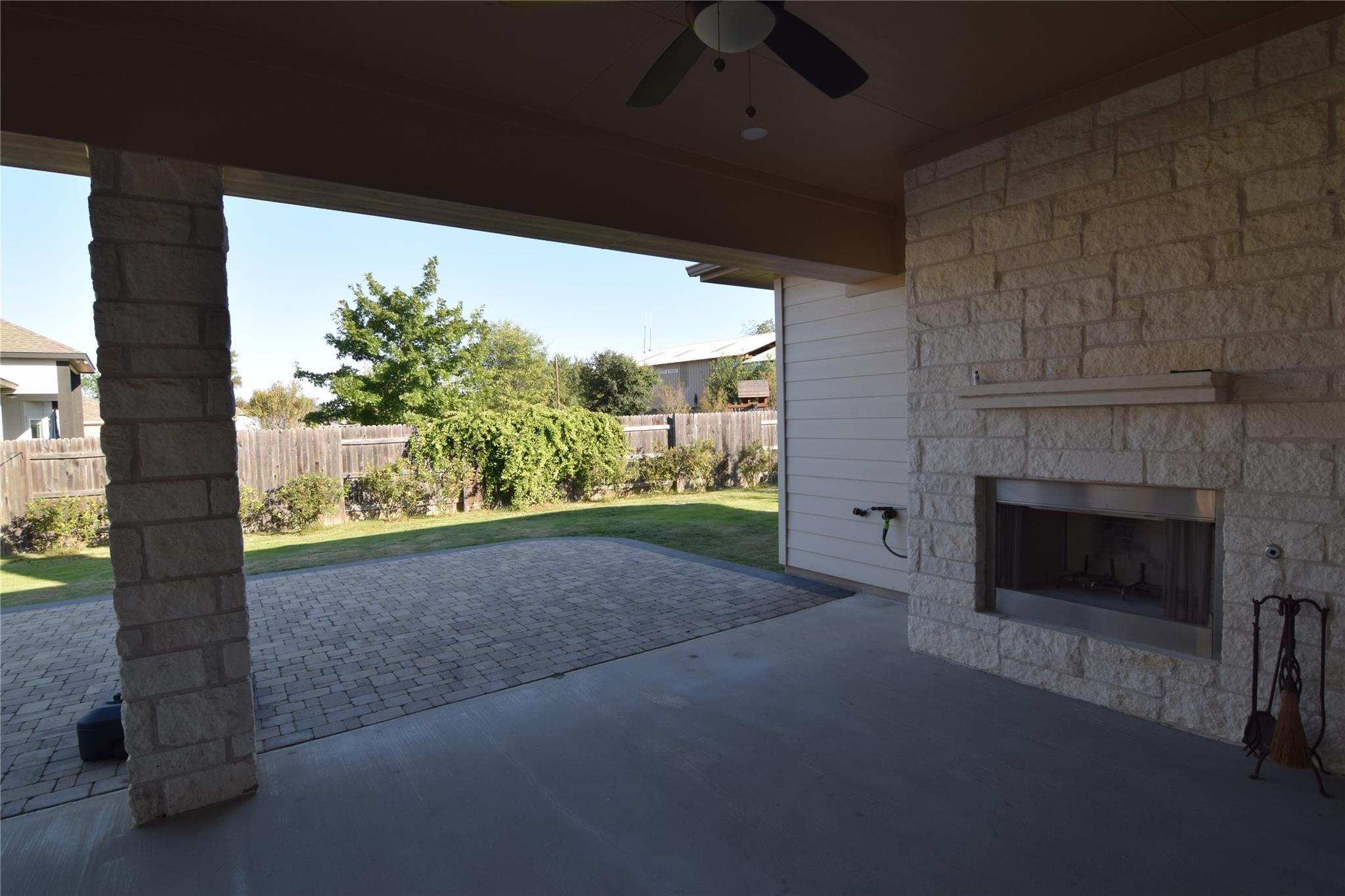 1060 Olympic Ln Property Photo 20