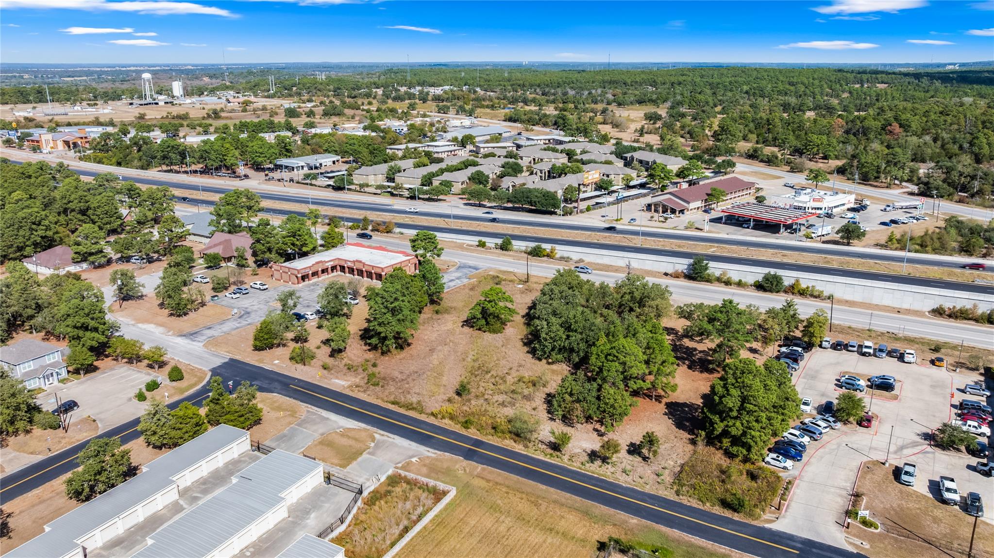 4841373 Property Photo 2