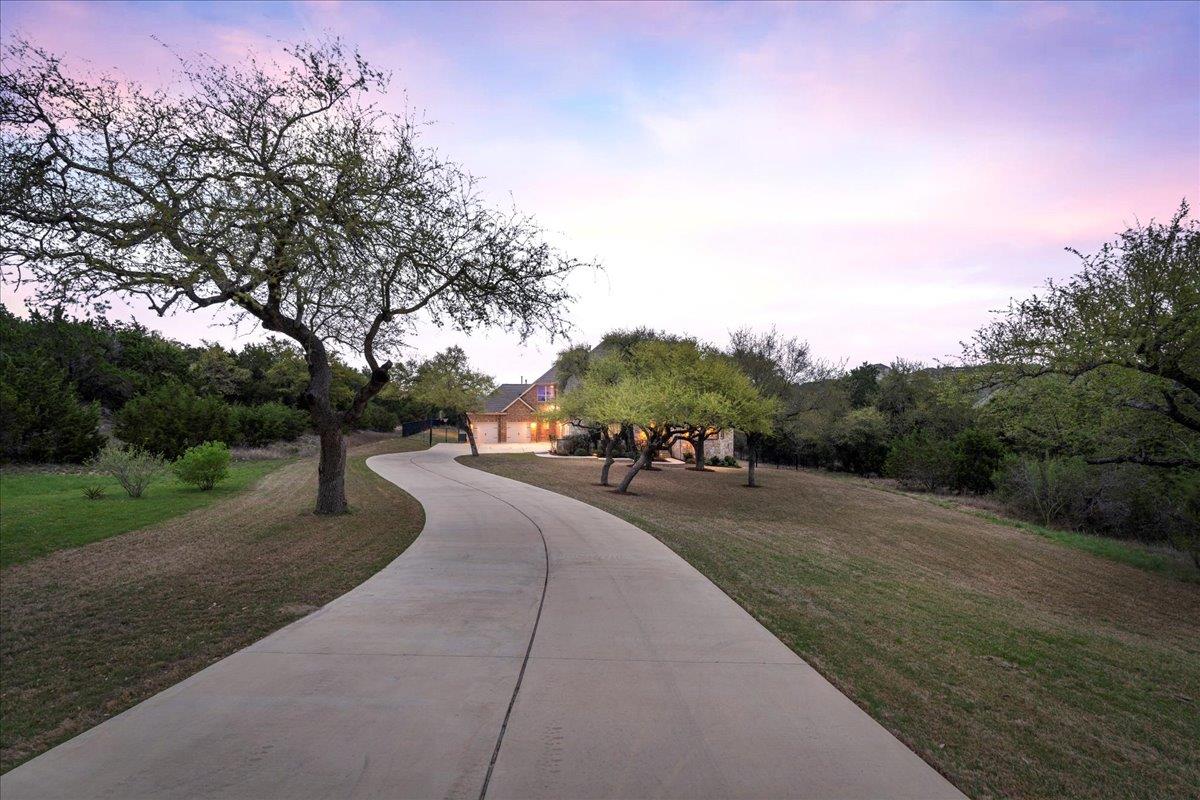 408 Riva Ridge Pl Property Photo 3