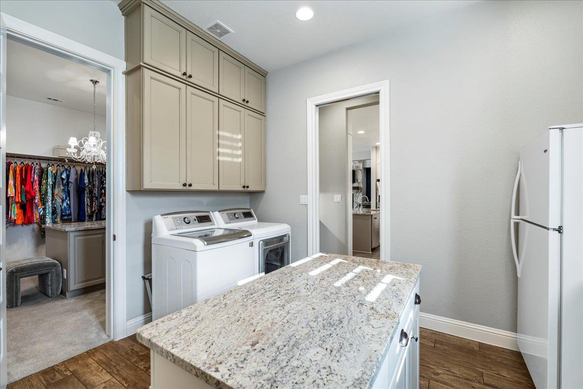 408 Riva Ridge Pl Property Photo 18