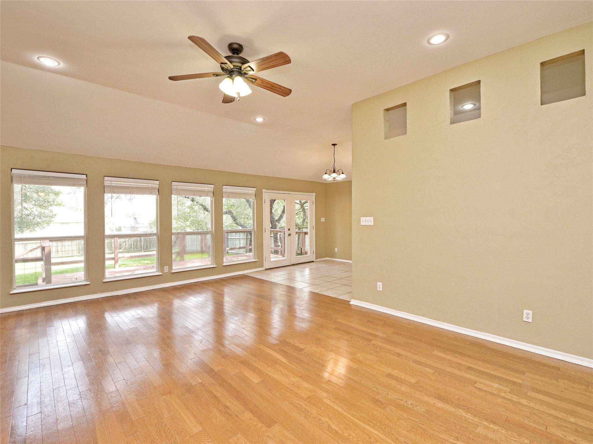 15202 N Flamingo Dr Property Photo 10
