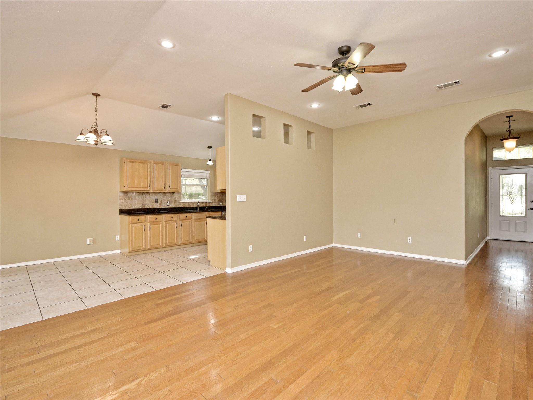 15202 N Flamingo Dr Property Photo 11