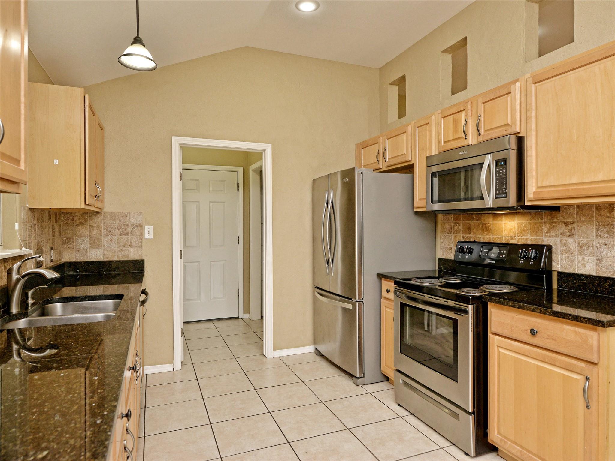 15202 N Flamingo Dr Property Photo 17