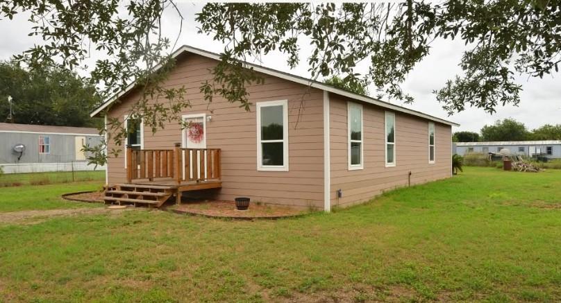 245 Cross Lake Dr