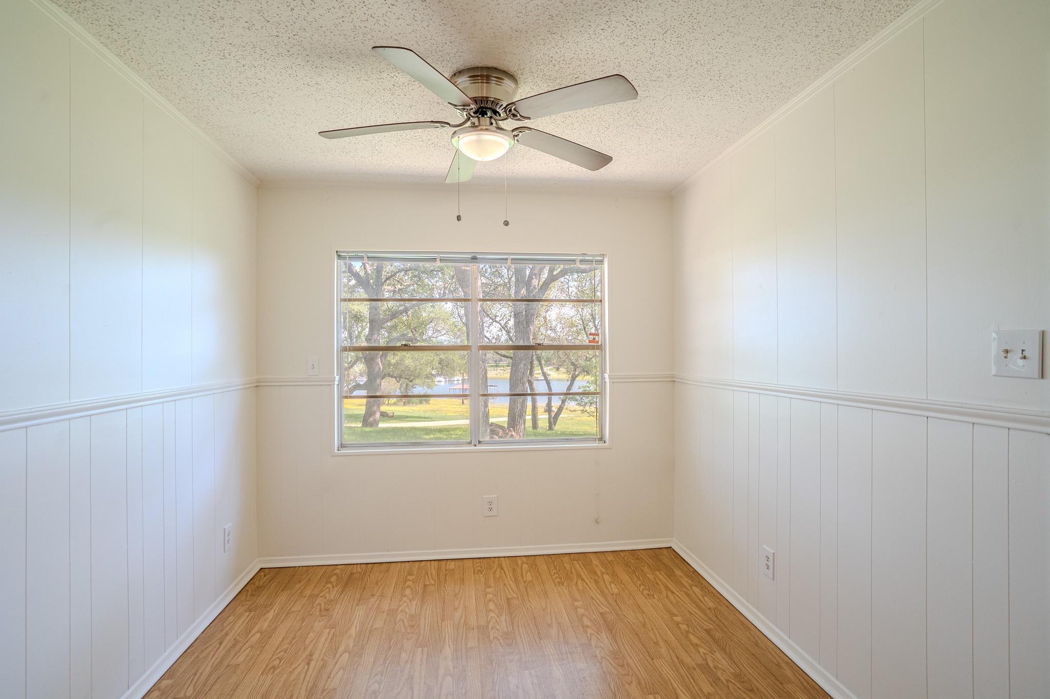 16013 Edwards Dr Property Photo 10