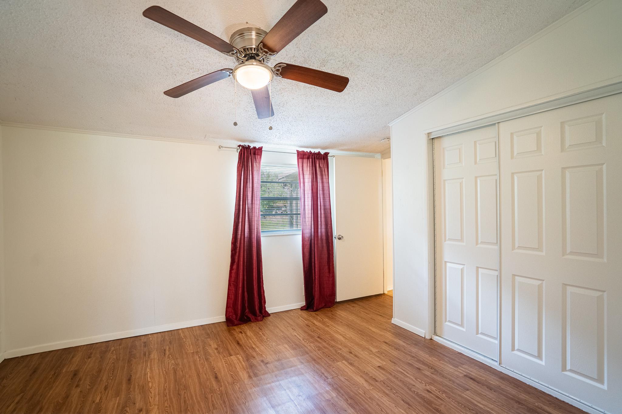 16013 Edwards Dr Property Photo 16