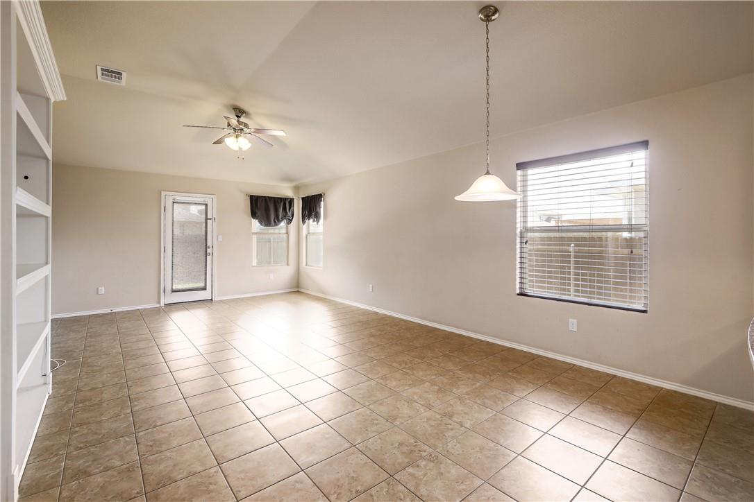 18736 Mangan Way Property Photo 8